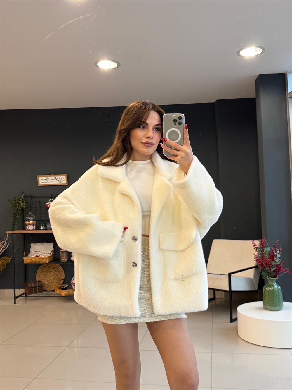 Premi̇um Seri̇ Astarli Kürk Ekru