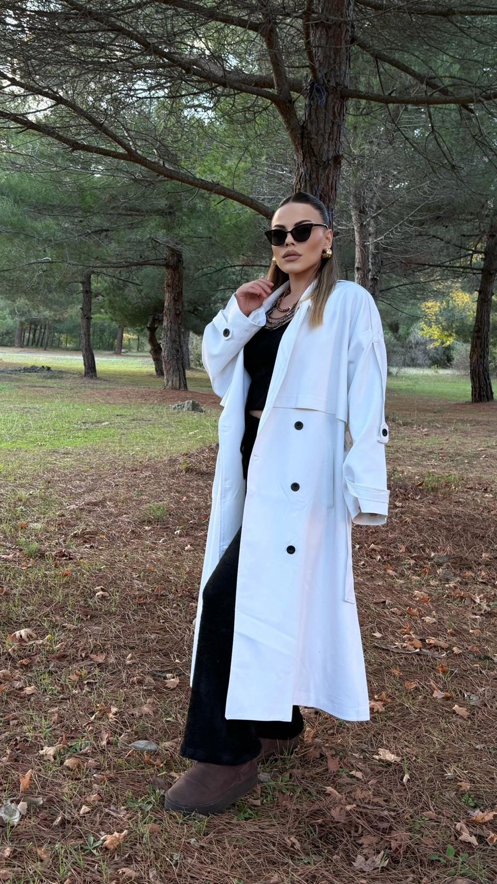 Premium Seri̇ Astarli Trençkot Beyaz