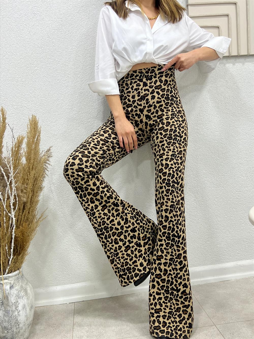 Premi̇um Seri̇ Full Li̇krali Leopar Desen İspanyol Paça Pantolon