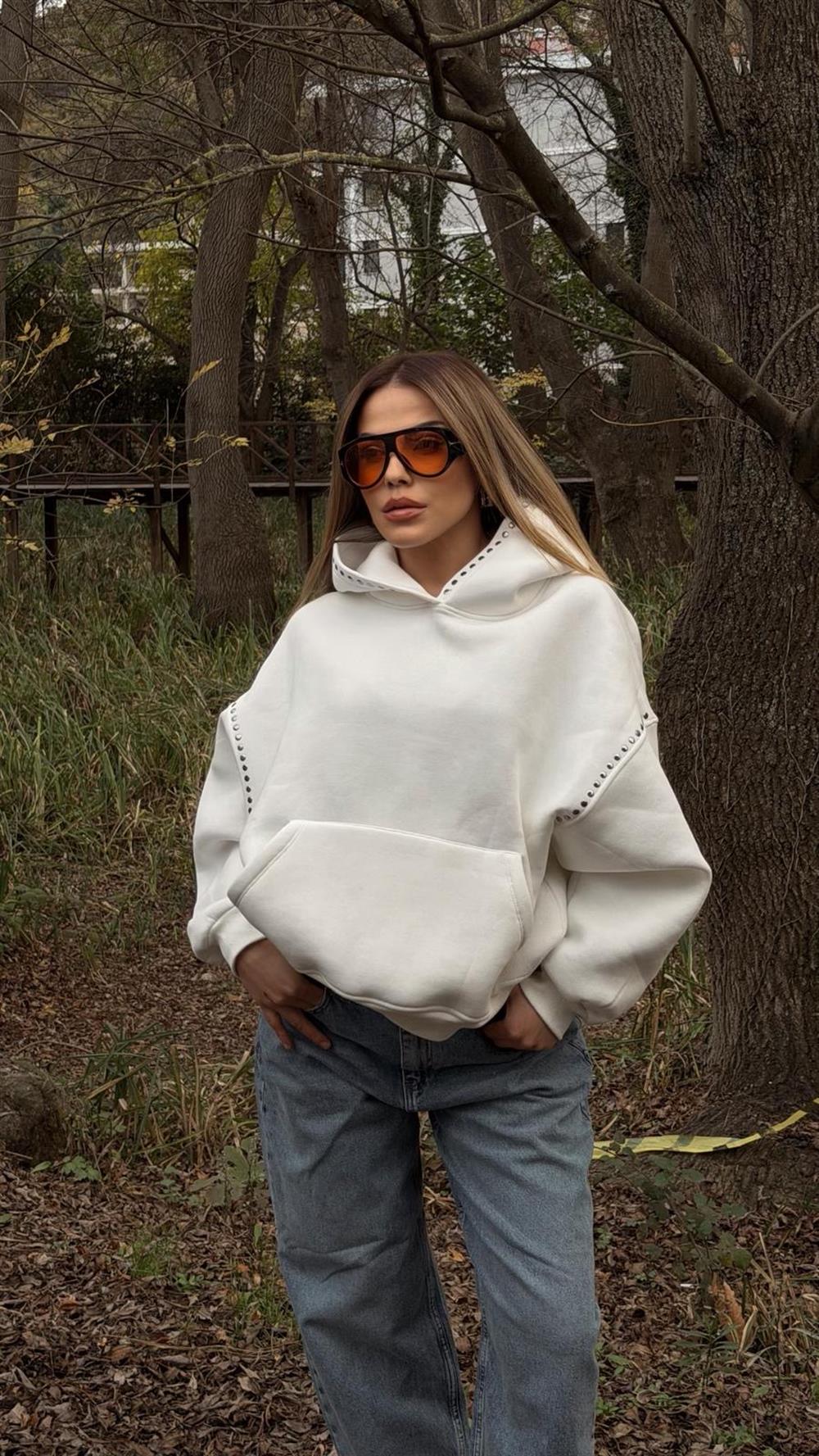 PREMİUM SERİ ZIMBA DETAYLI KAPŞONLU SWEAT BEYAZ