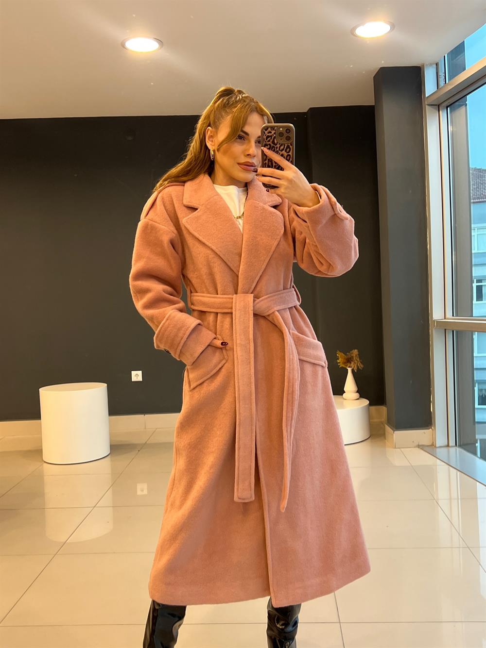 Premi̇um Seri̇ Astarli Kaşe Kaban Pudra