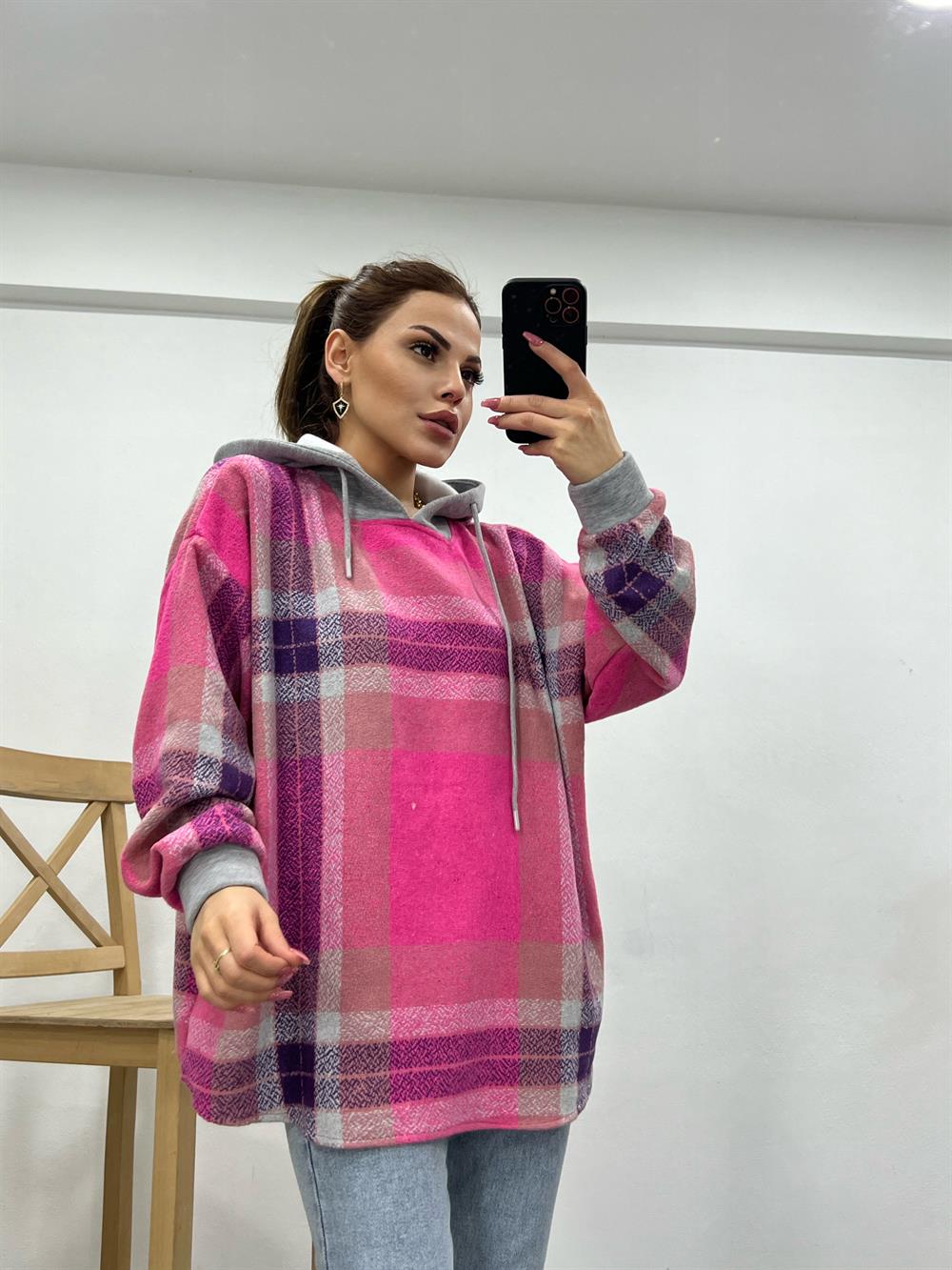 Renkli̇ Kapşonlu Sweat
