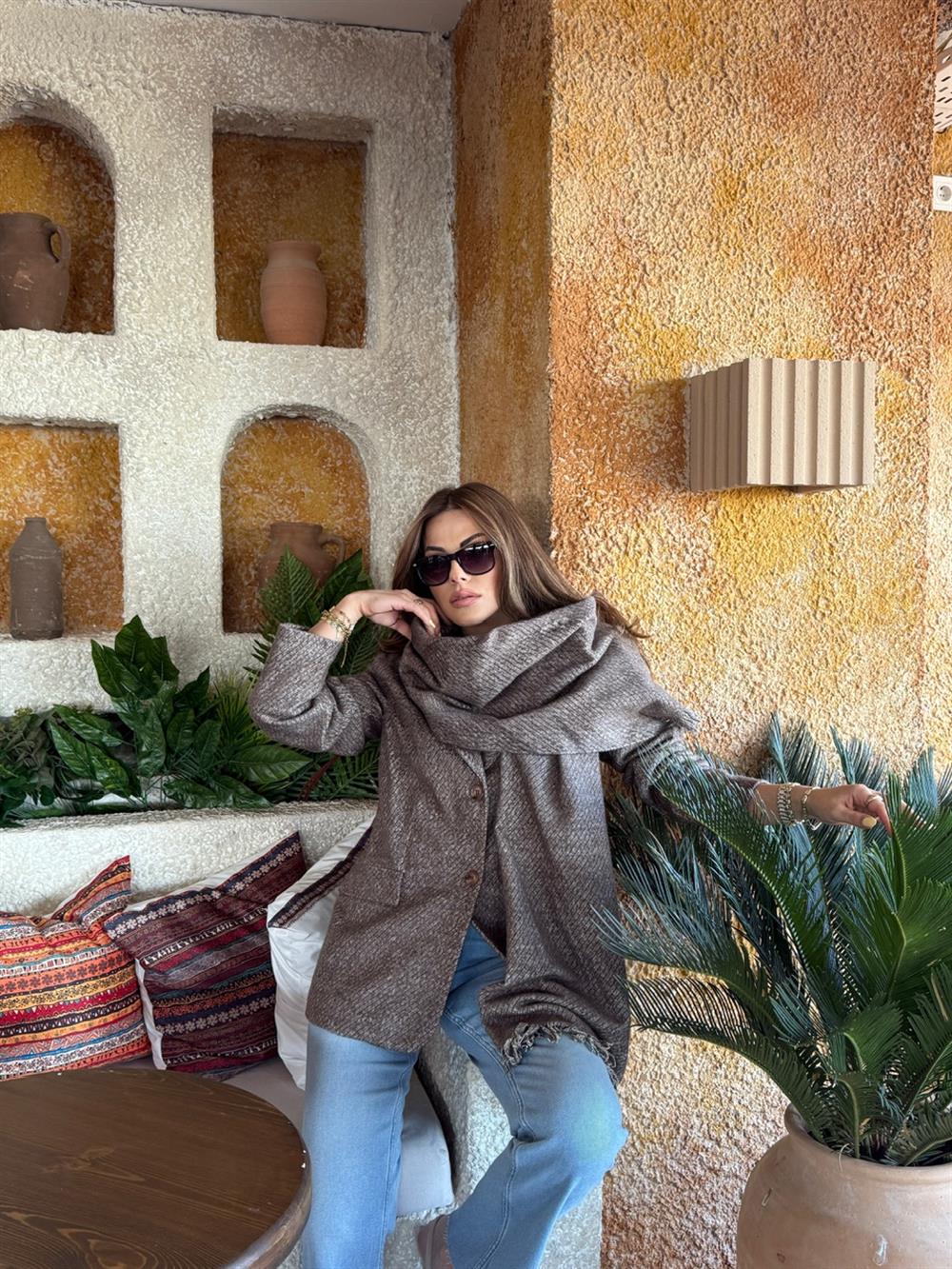 ŞAL DETAYLI KAŞE BLAZER CEKET