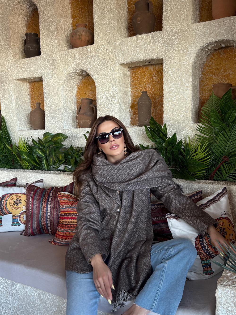 ŞAL DETAYLI KAŞE BLAZER CEKET