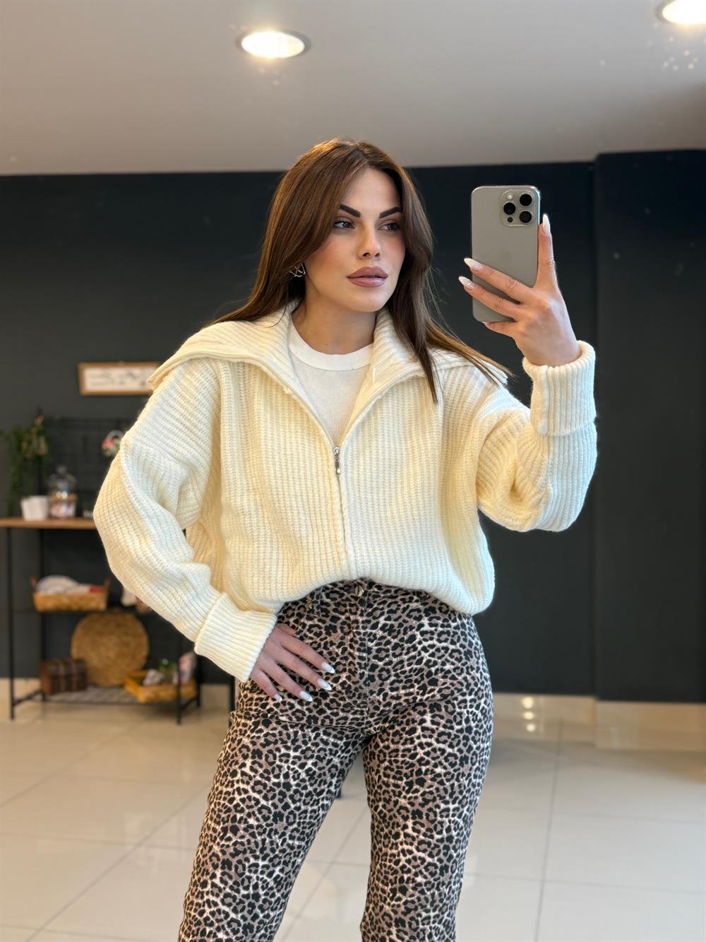 Şal Yaka Örgü Hirka Ekru