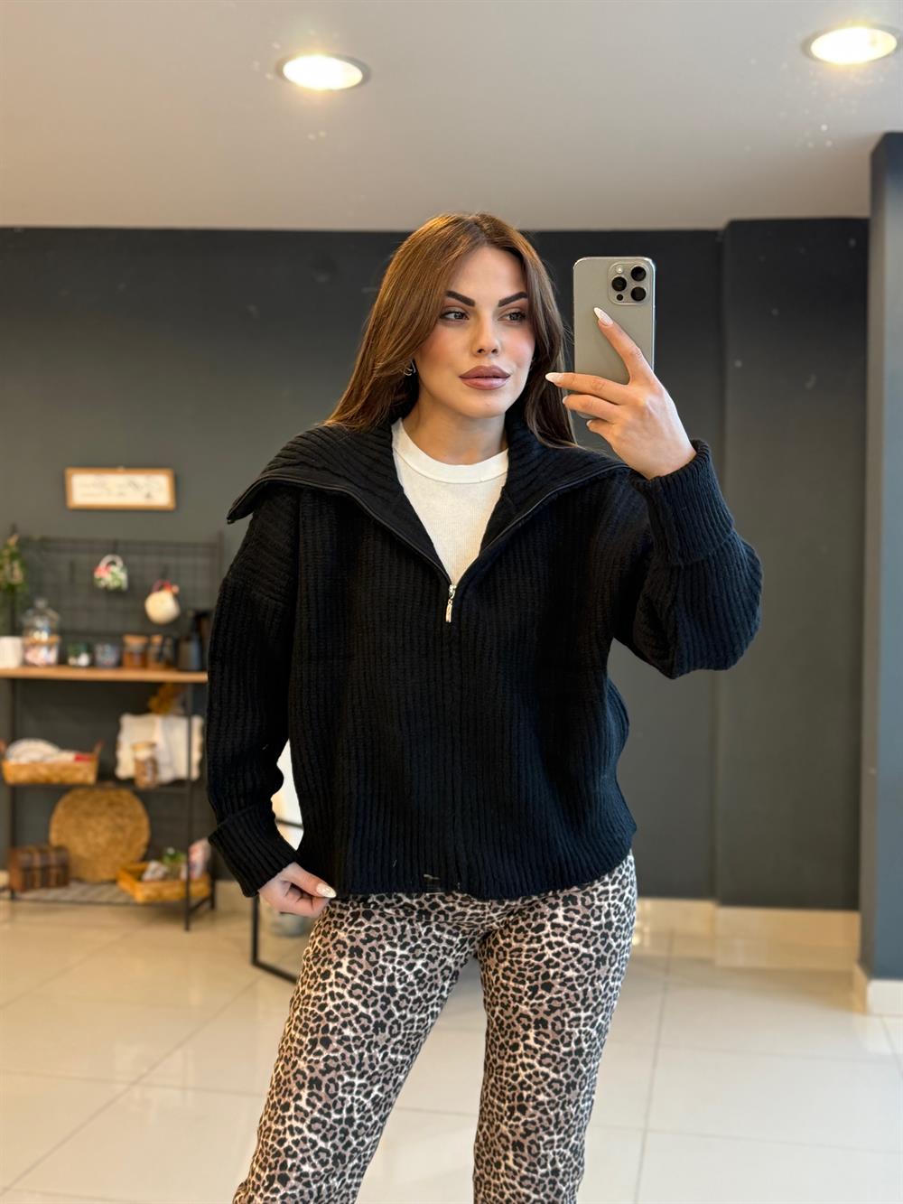 Şal Yaka Örgü Hirka Si̇yah