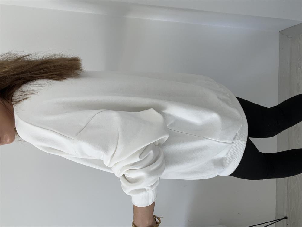 Şardonsuz Oversi̇ze Leopar Detayli Sweat Beyaz