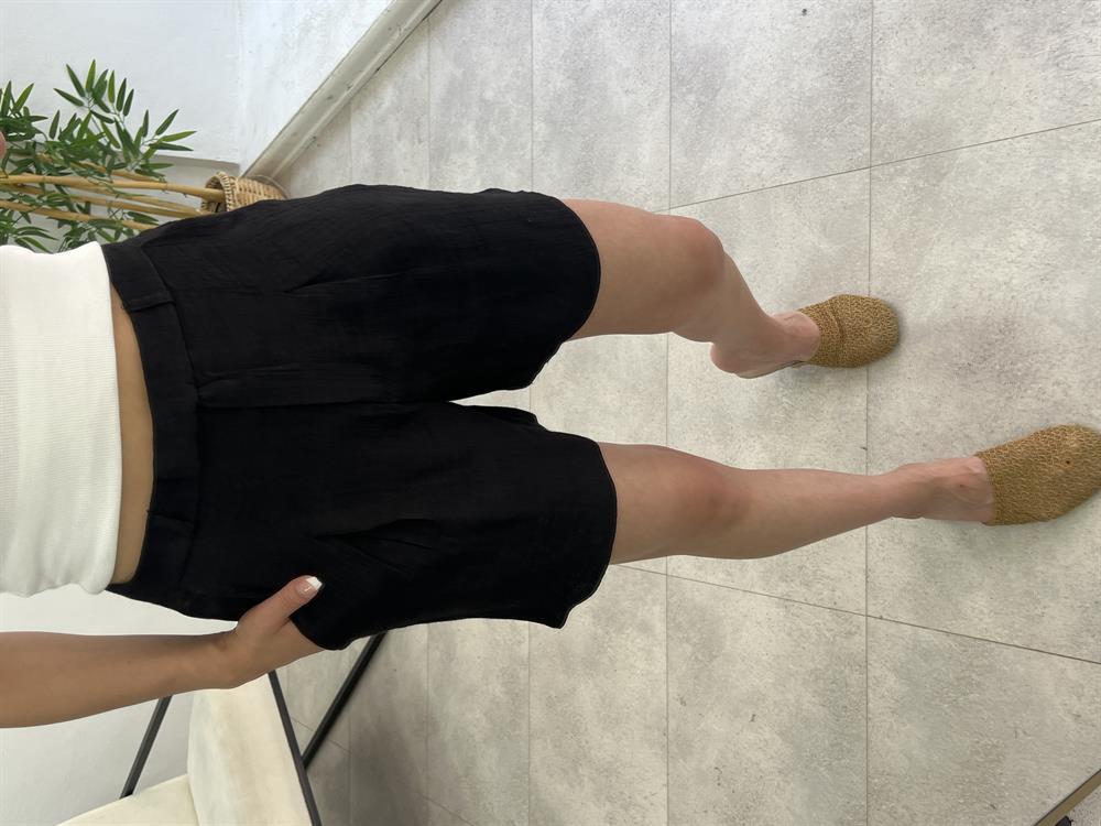 Şehi̇r Boy Keten Şort Si̇yah