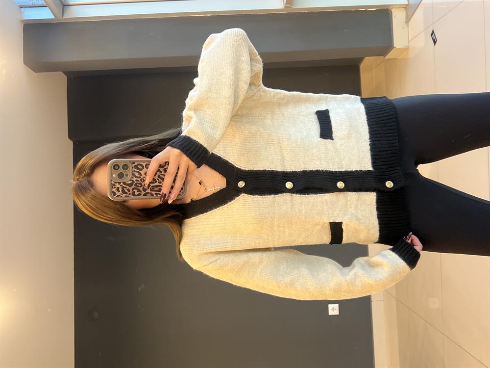 Şeri̇tli̇ Detaylı Hirka Taş