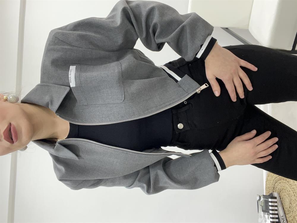 Şeri̇tli̇ Tasarim Bomber Ceket