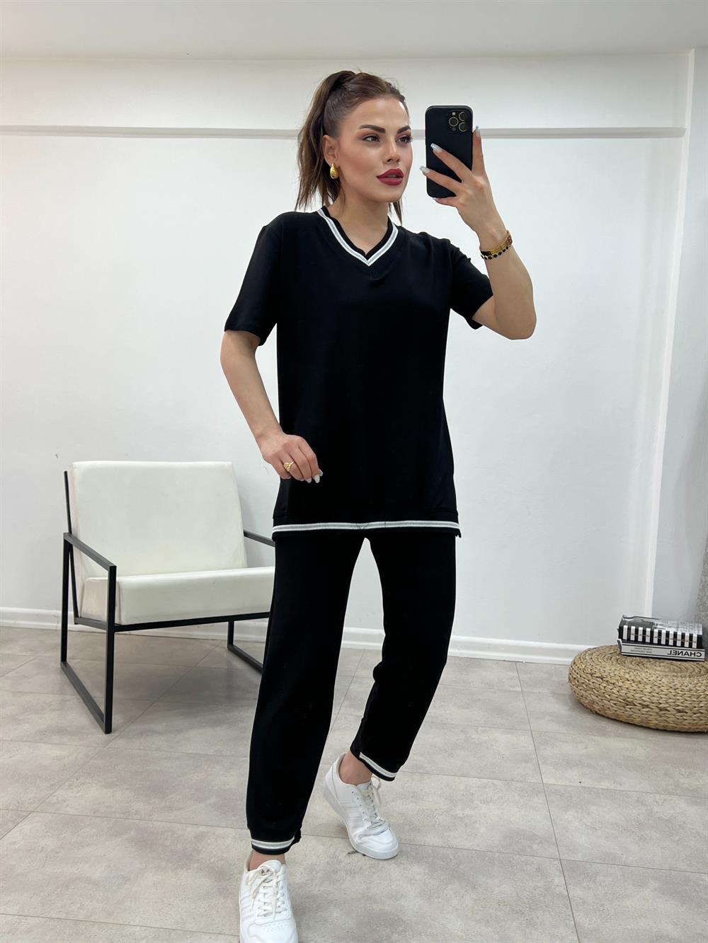 Si̇mli̇ Şeri̇t Detayli İki̇li̇ Takim