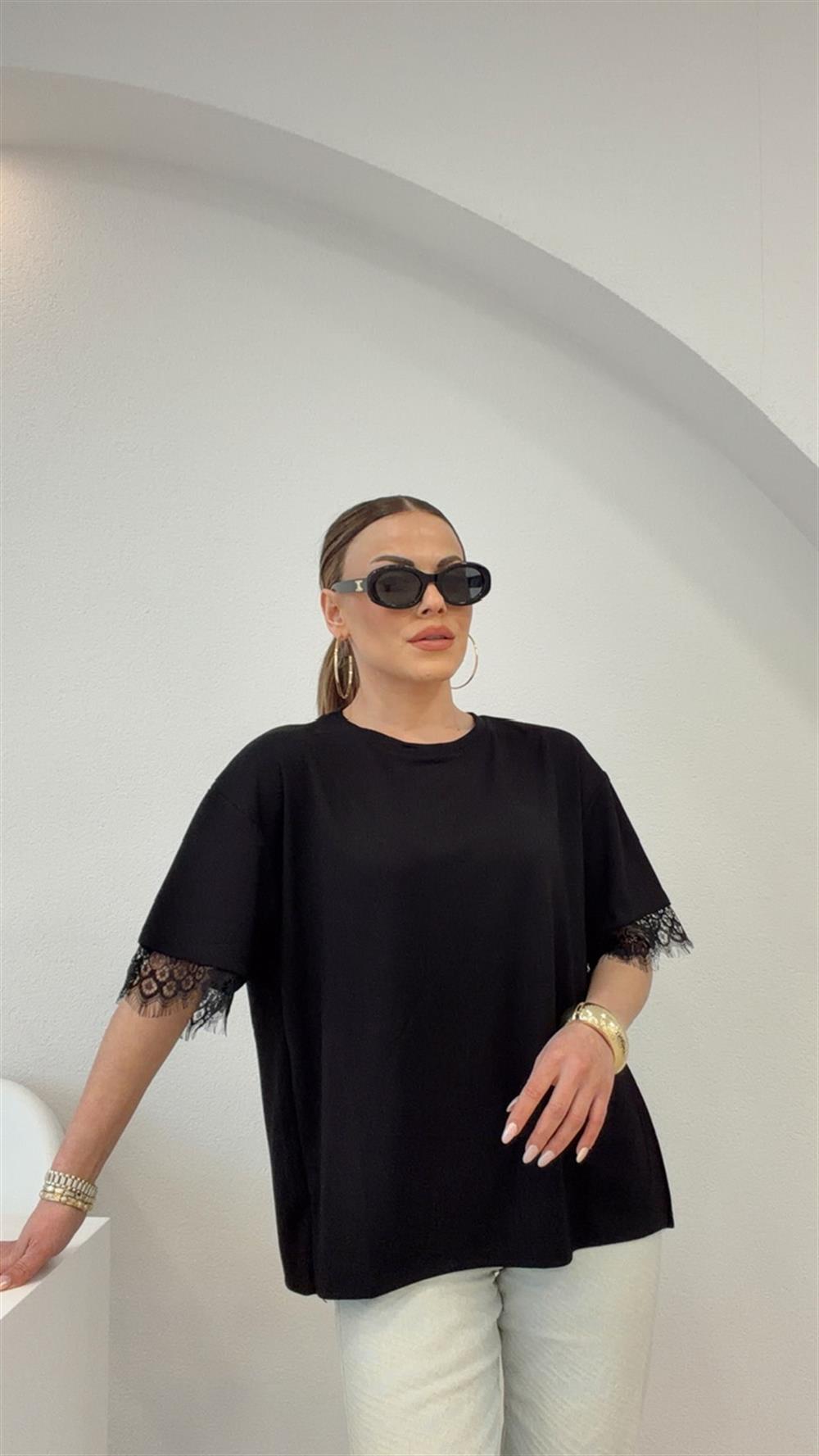 SIRT DANTEL DETAYLI MODAL BLUZ SİYAH