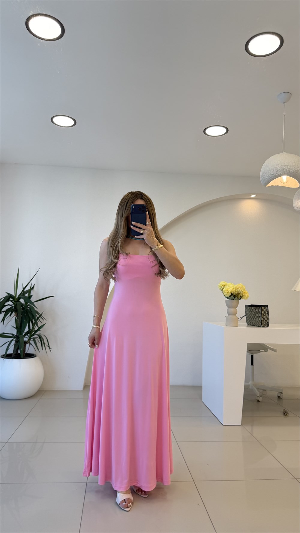 Sırt Dekolteli Askılı Elbise Pembe