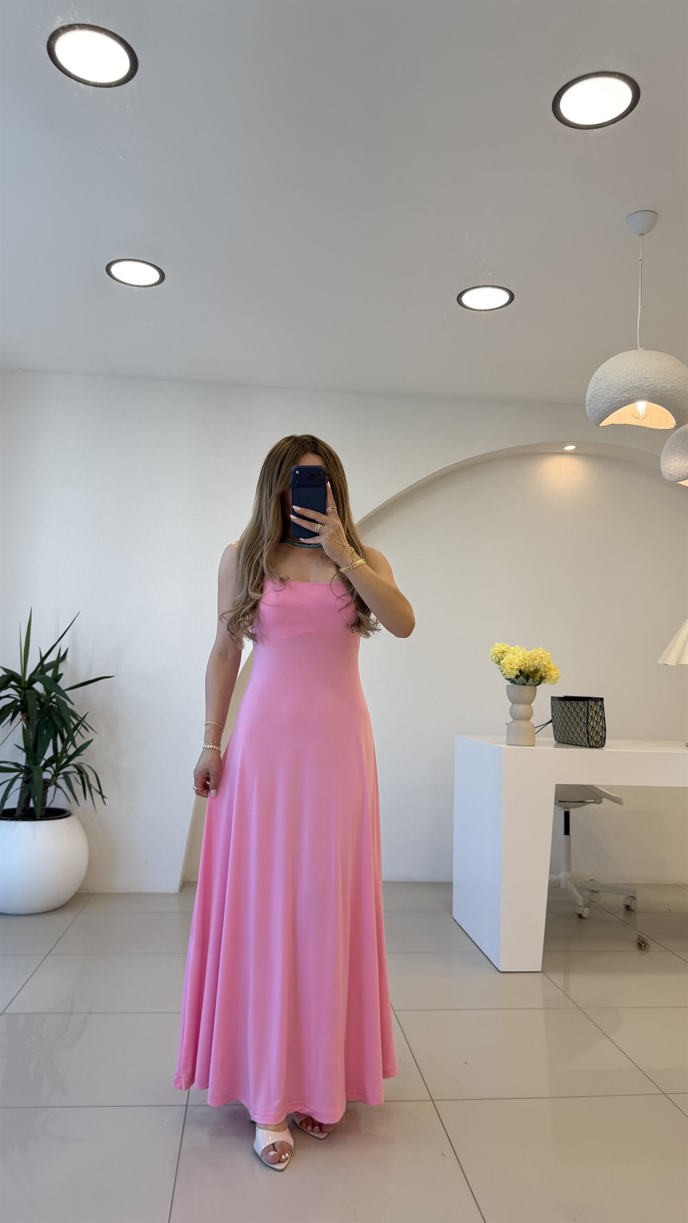 Sırt Dekolteli Askılı Elbise Pembe