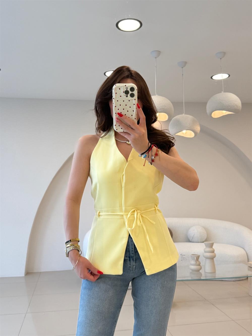 SIRT DEKOLTELİ BAĞLAMALI YELEK SARI