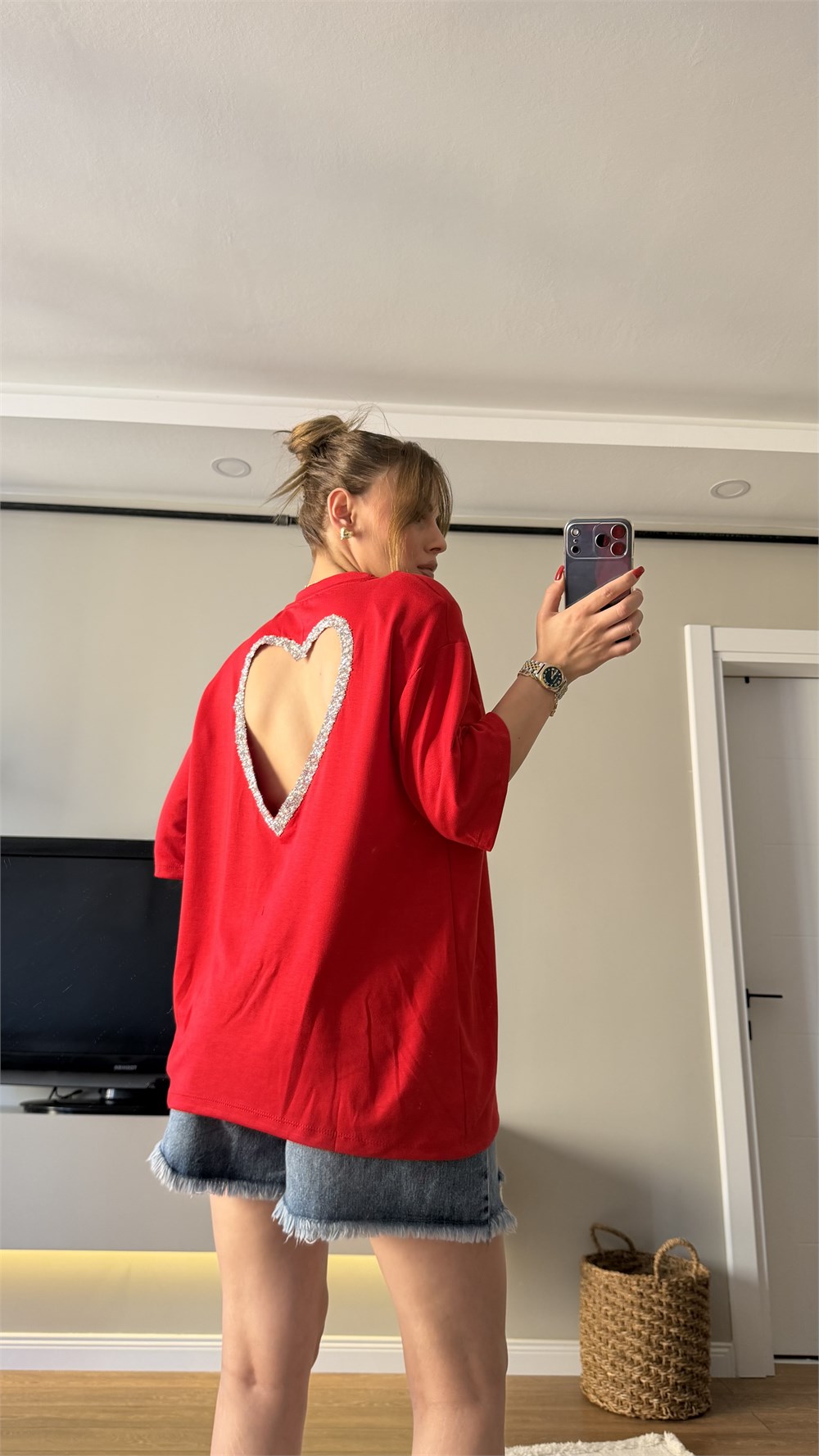 Sırt  Taş Kalp Nakışlı Vatkalı Tshirt Kırmızı