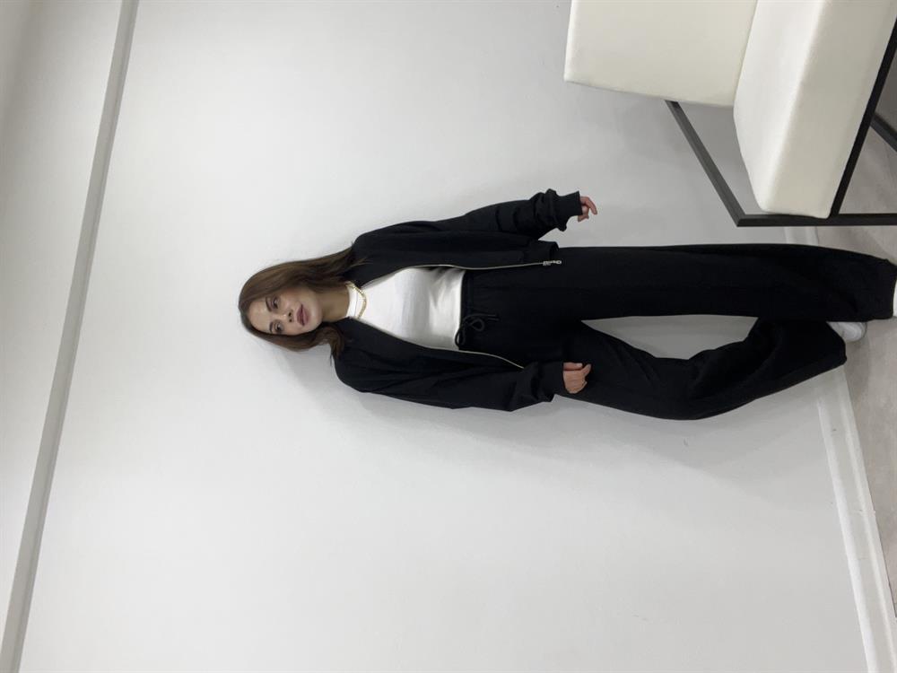 Si̇yah Faye Fermuarli Sweatshi̇rt Eşofman Takimi