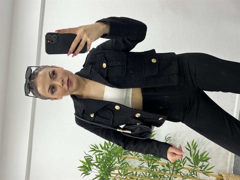 Si̇yah Gold Düğme Detayli Blazer Ceket