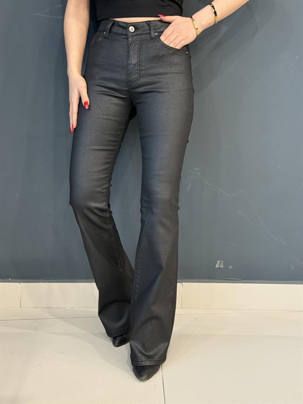 Si̇yah Mum Kaplama İspanyol Paça Toparlayici Pantolon