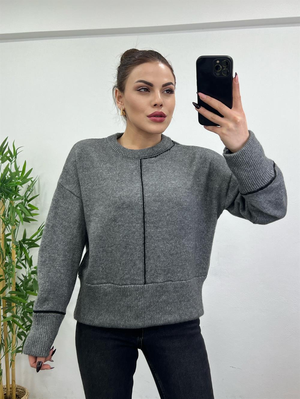 Gri̇ Şeri̇tli̇ Kazak