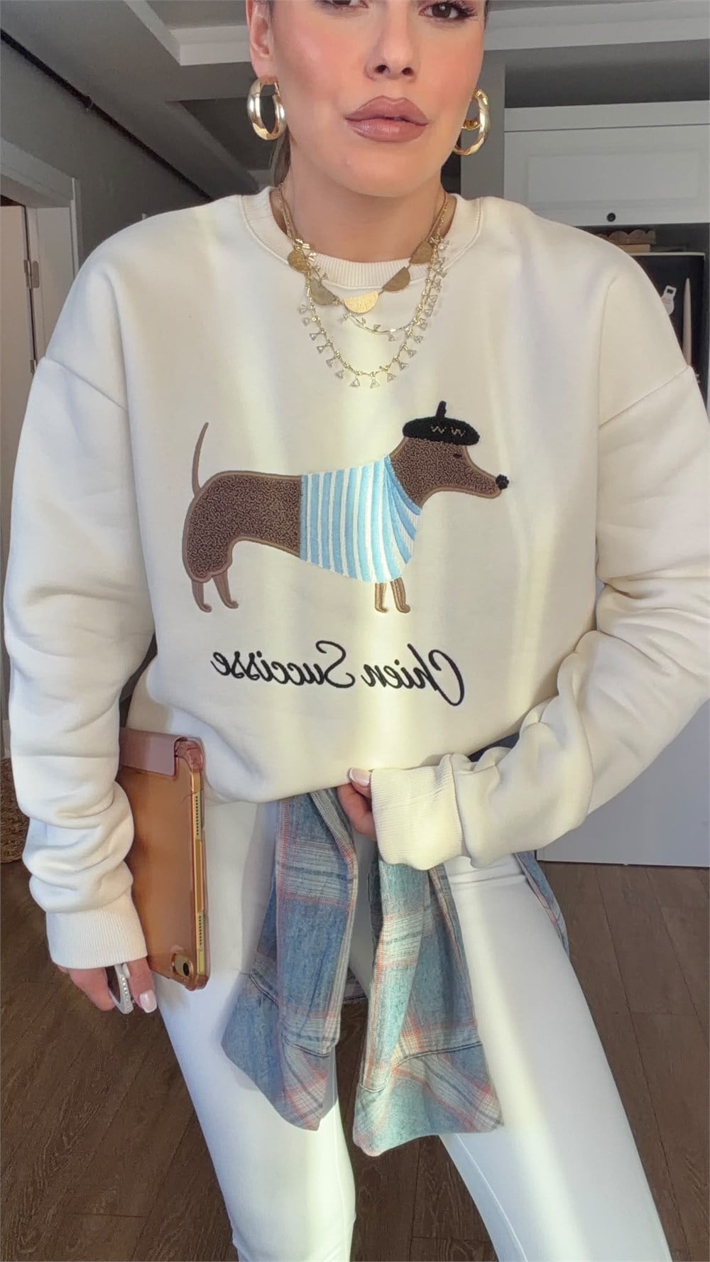 Sosis Köpek nakışlı Ekru Oversize Sweatshırt