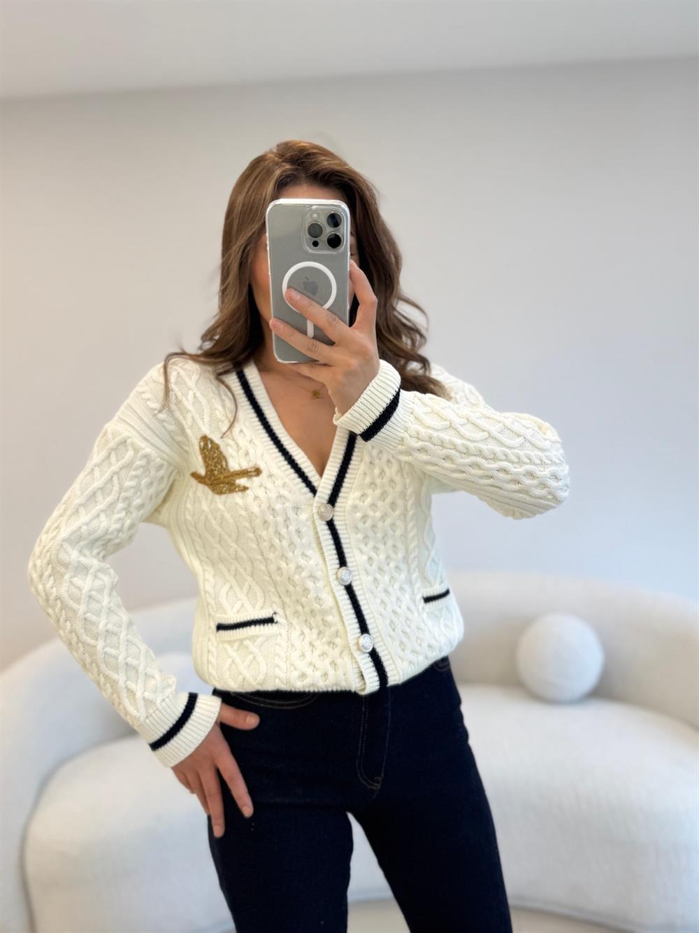 TAŞ DETAYLI CEPLİ HIRKA 