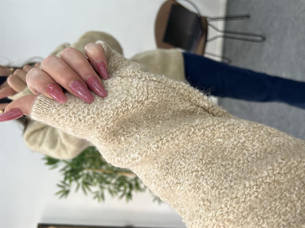 Taş Rengi̇ Gold Düğmeli̇ Yumoş Hirka