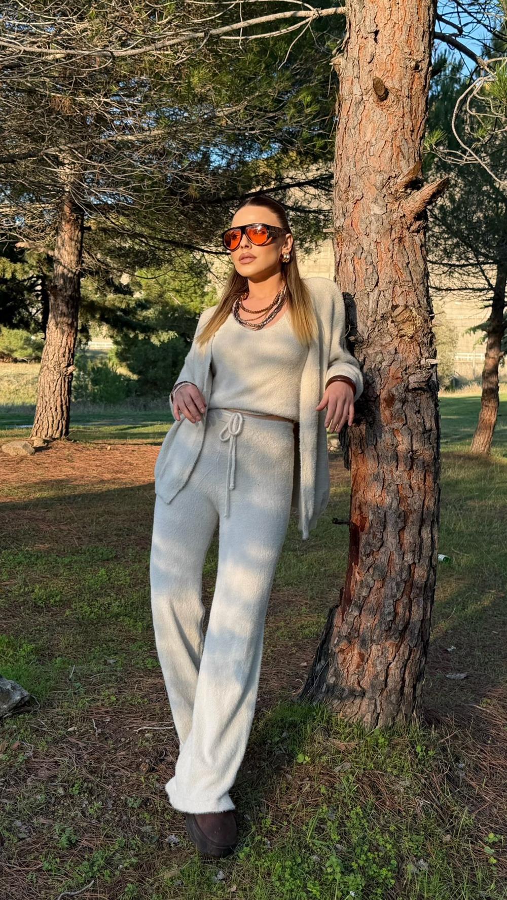 TASARIM 3LÜ YUMOŞ TAKIM TAŞ