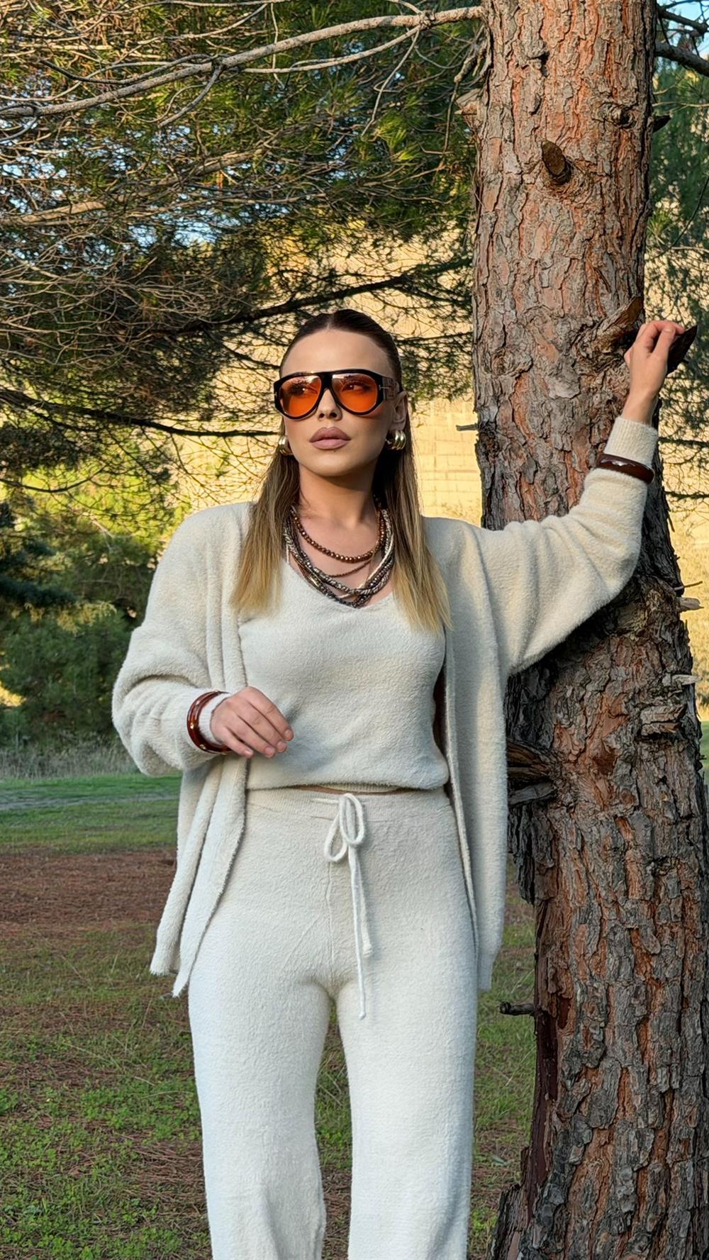 TASARIM 3LÜ YUMOŞ TAKIM TAŞ