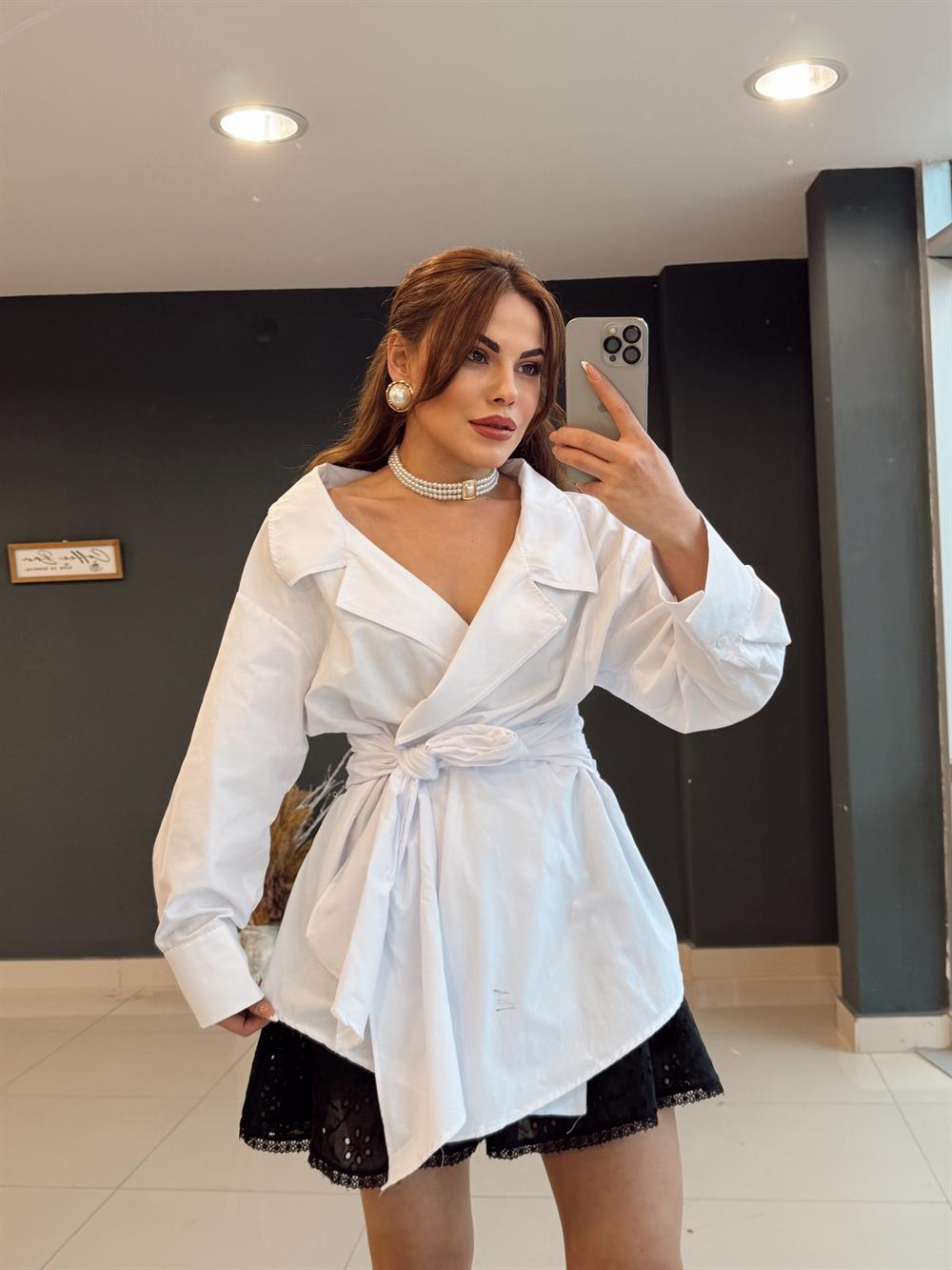 Tasarim Belden Bağlamali Popli̇n Gömlek Beyaz