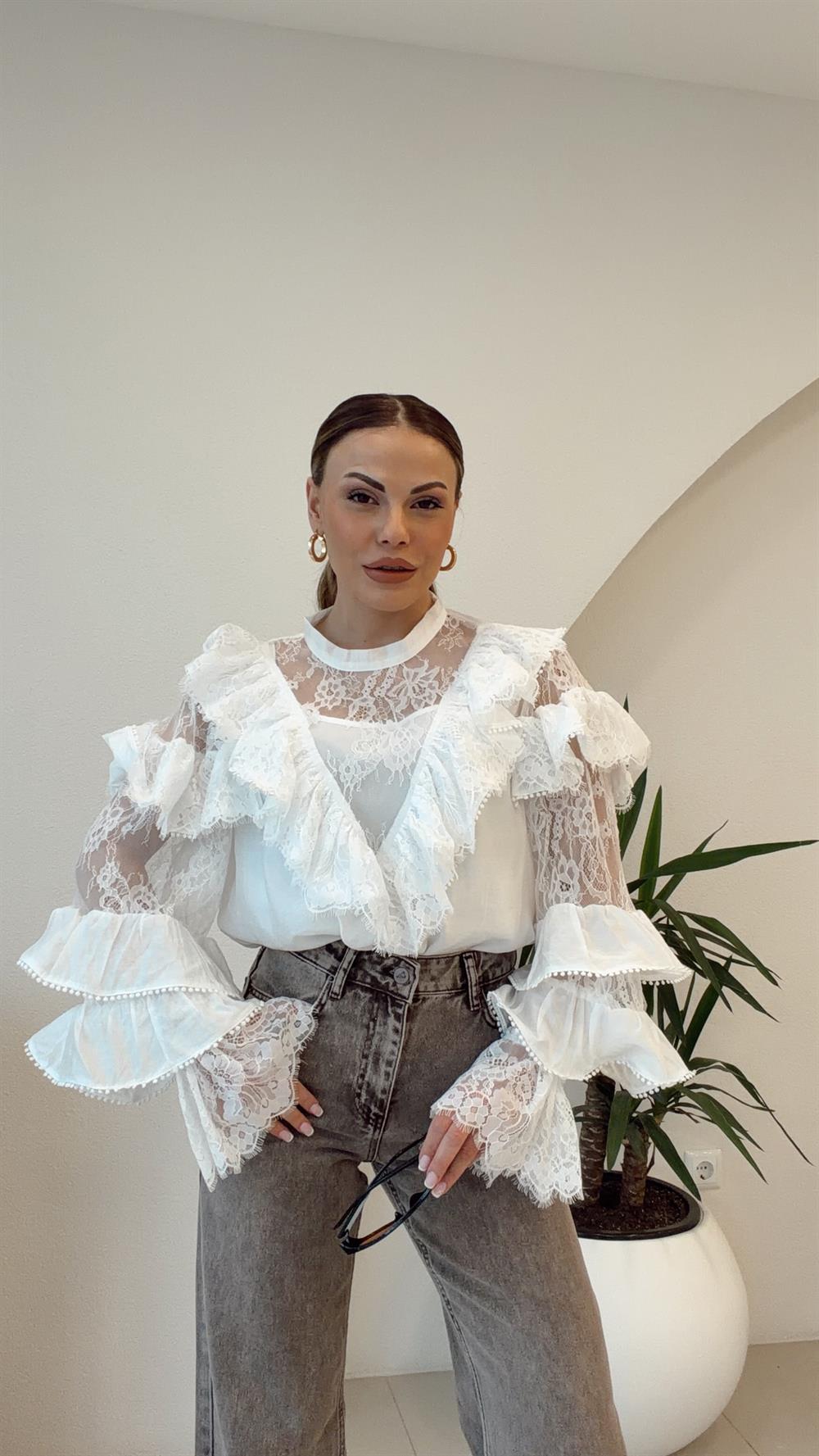 TASARIM HAKİM YAKA GÜPÜRLÜ GÖMLEK 