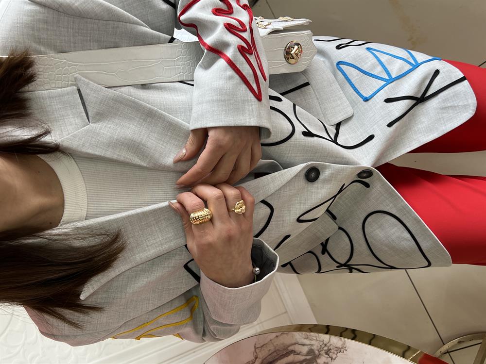 Tasarim İşlemeli̇ Bleazer Ceket