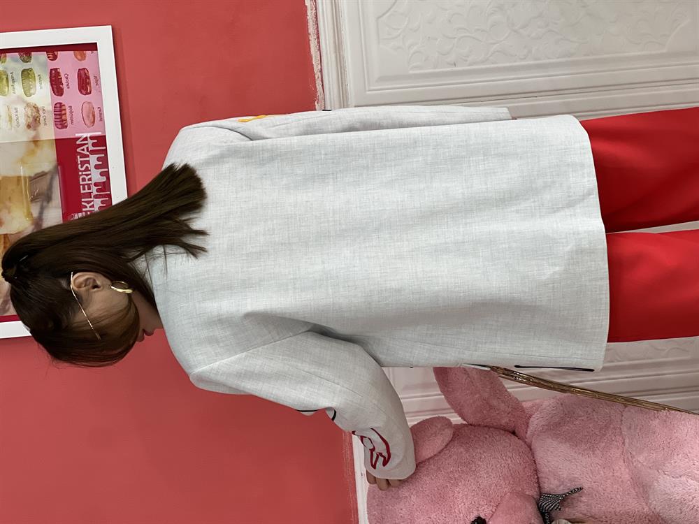 Tasarim İşlemeli̇ Bleazer Ceket