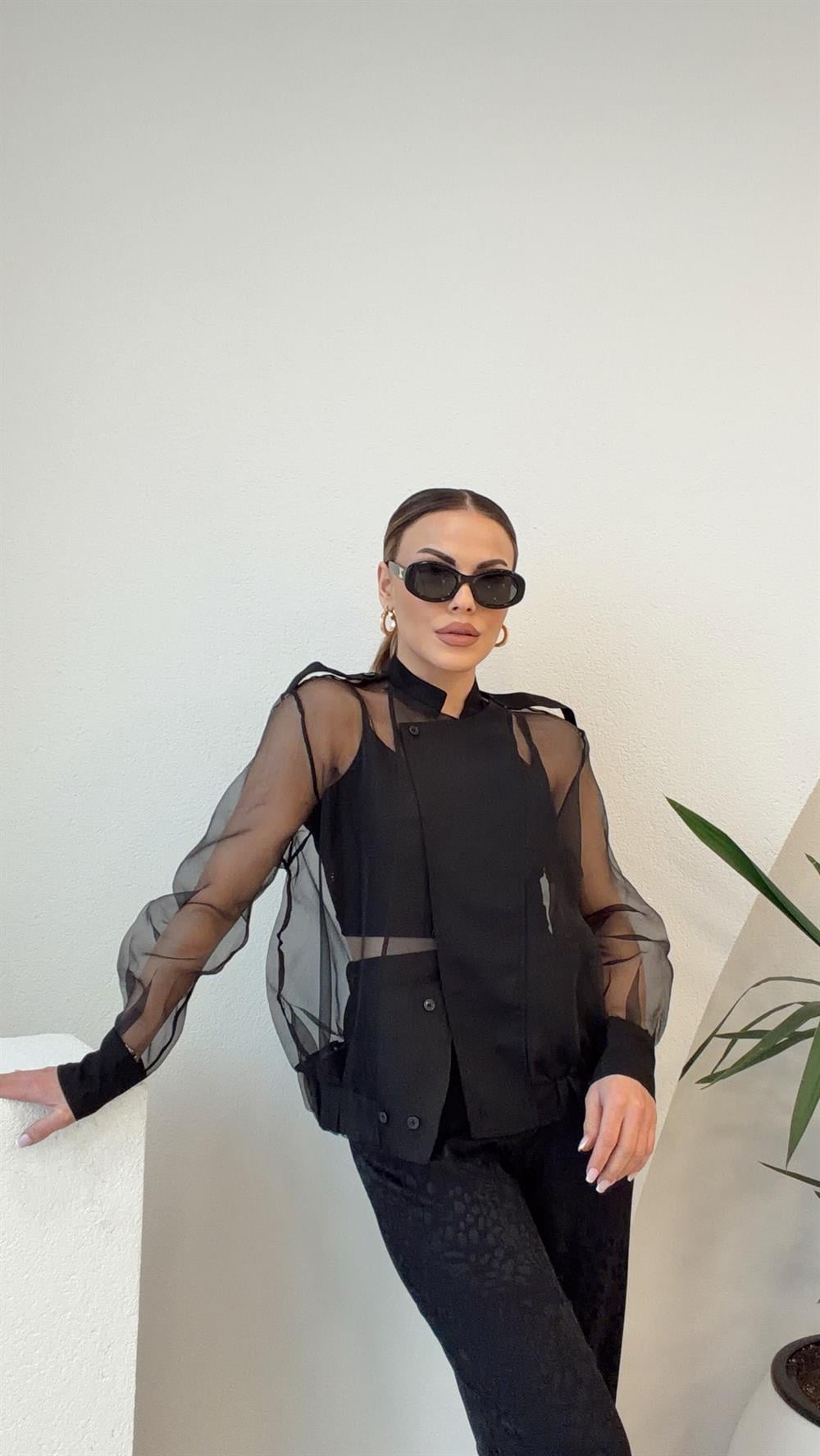 TASARIM KENDİNDEN CROPLU ORGANZE BOMBER CEKET