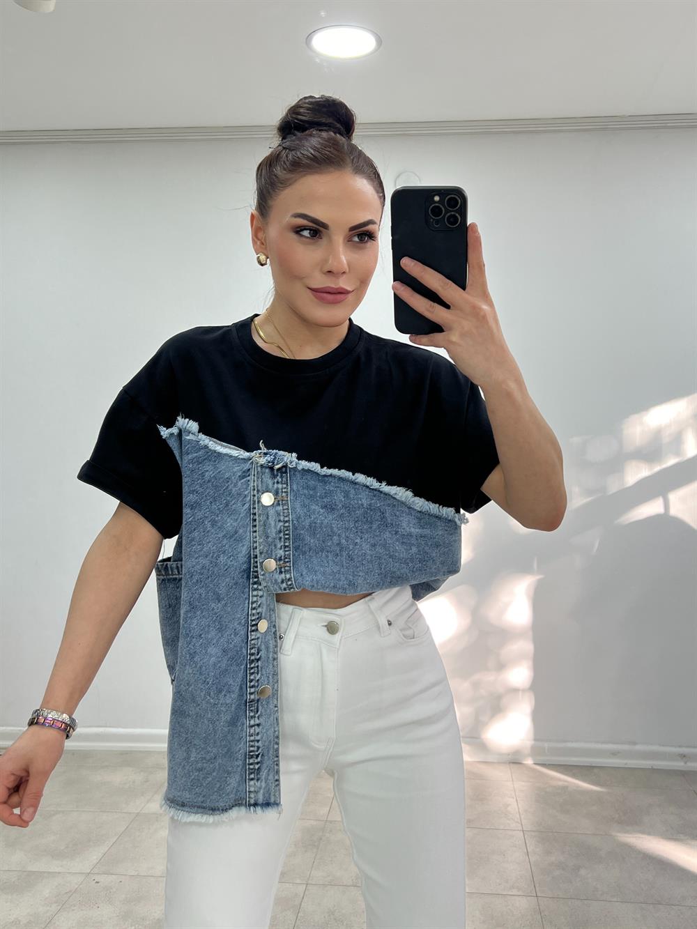 Tasarim Twi̇st Model Deni̇m Detayli Tshi̇rt Si̇yah