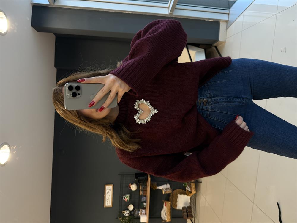 Taşli Kalp Detayli Kazak Bordo