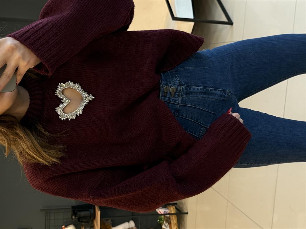 Taşli Kalp Detayli Kazak Bordo