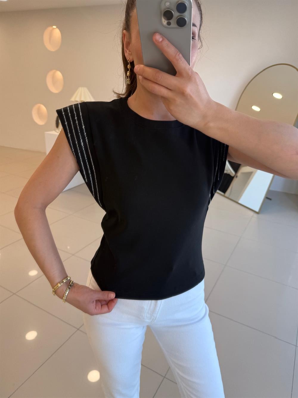 TAŞLI KOLSUZ TSHIRT SİYAH