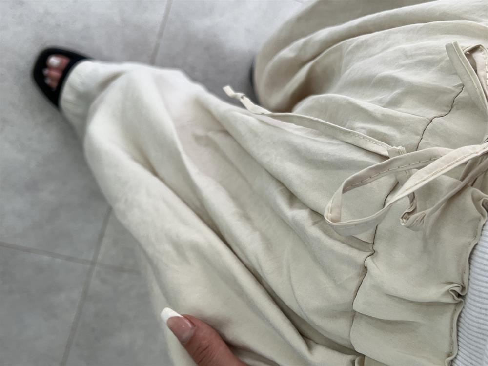 Taş Rengi̇ Bol Paça Pantolon