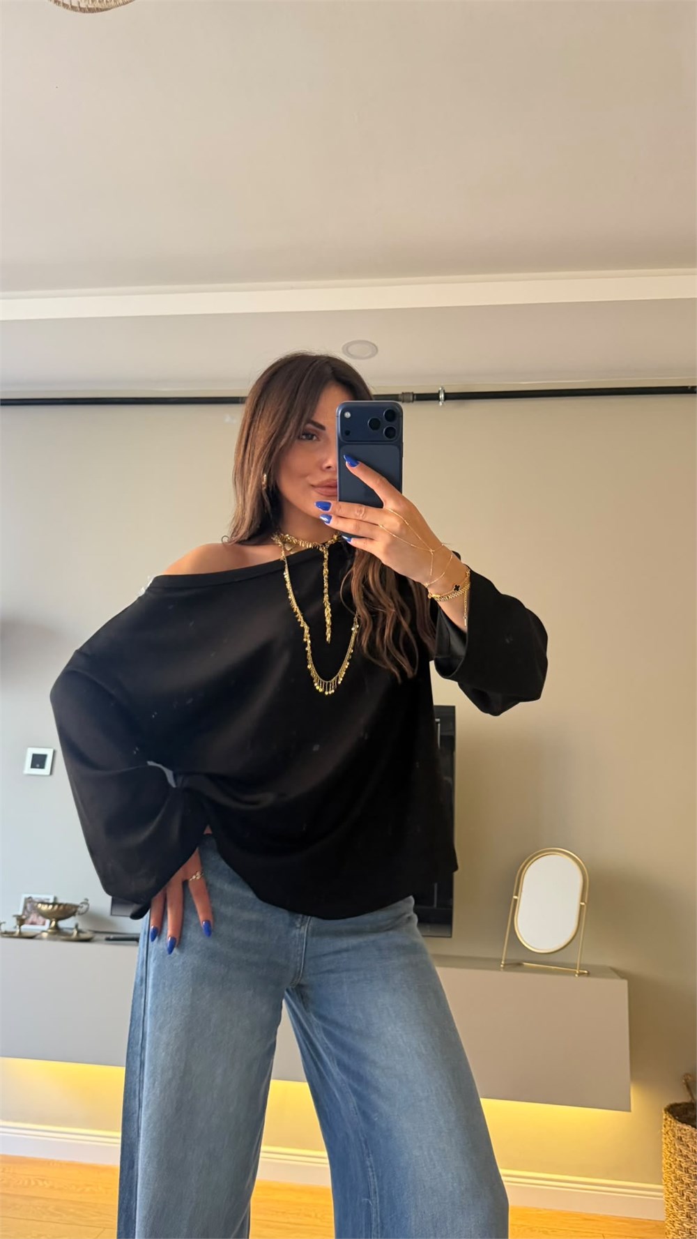 Uzun Kol Kayık Yaka Oversize Tshırt Siyah