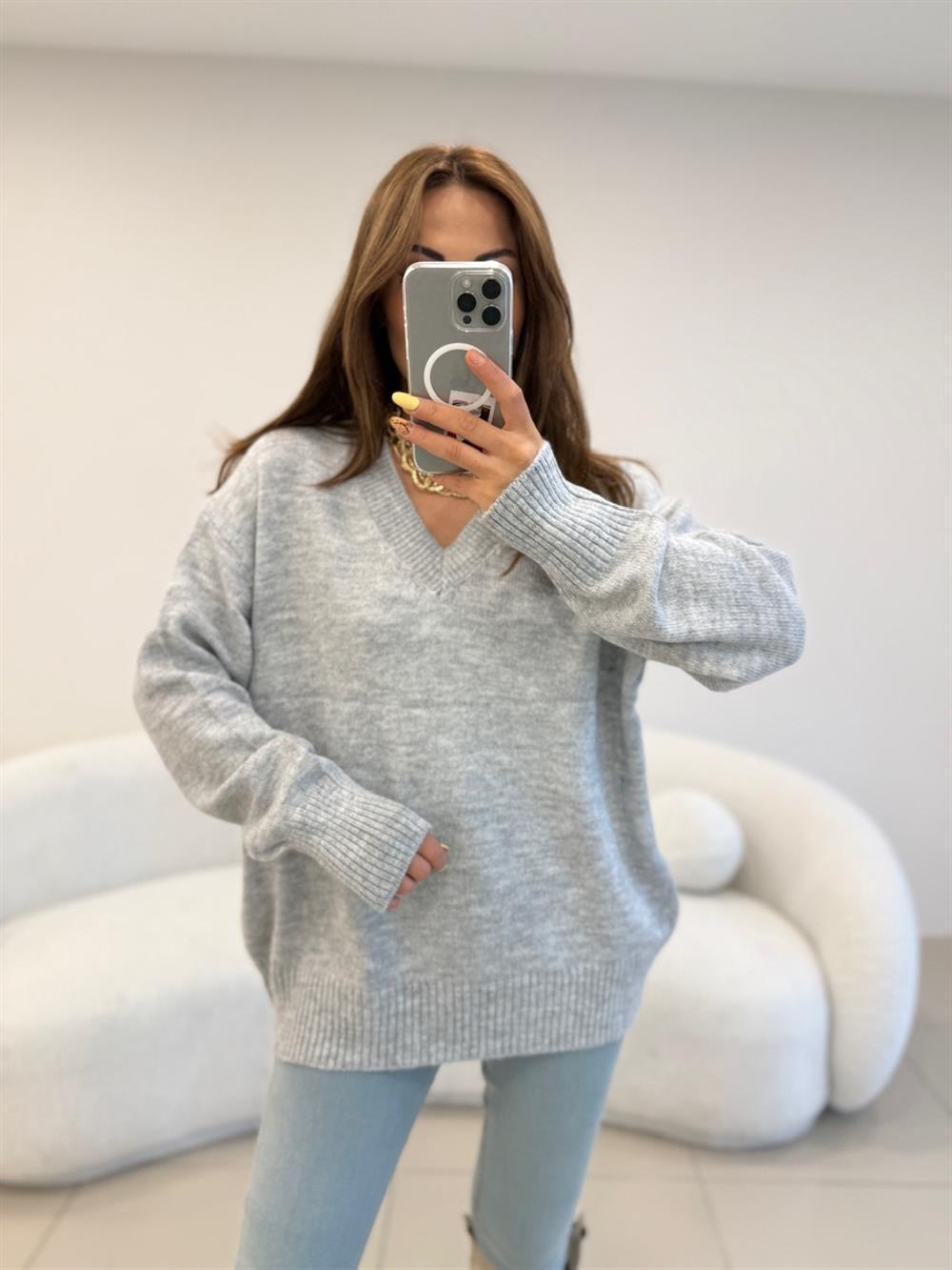 V YAKA BASİC KAZAK GRİ