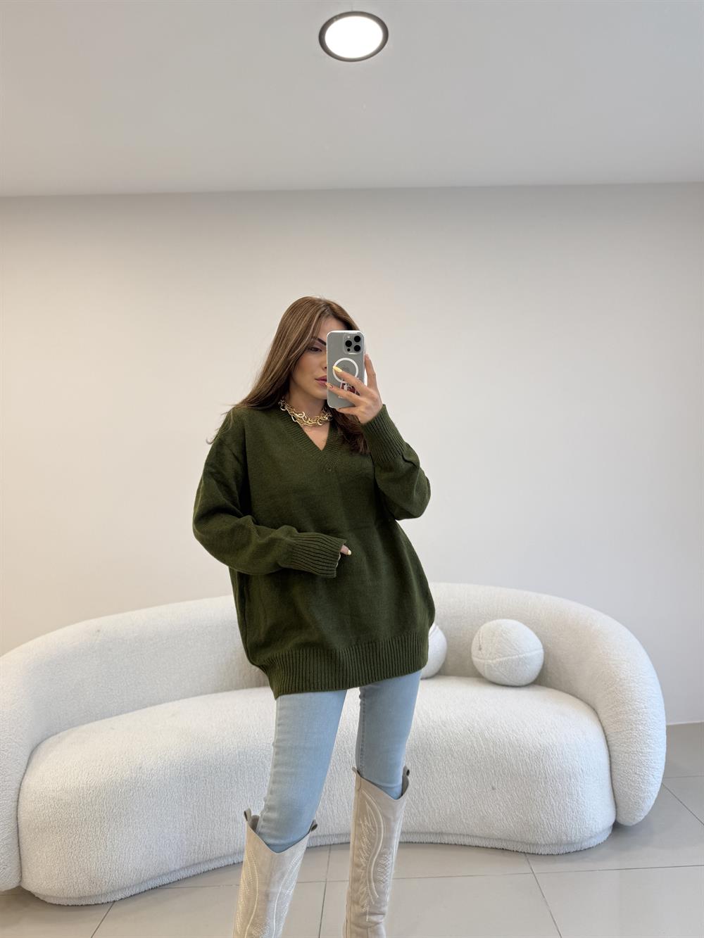 V YAKA BASİC KAZAK HAKİ YEŞİL