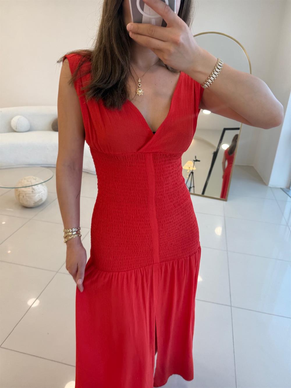 V YAKA BELDEN KORSAJLI ELBİSE KIRMIZI