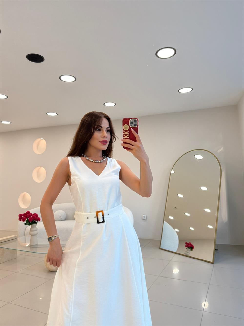 V YAKA KEMERLİ KETEN ELBİSE BEYAZ