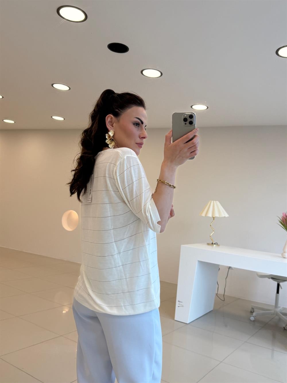 V YAKA PAMUK MERSERİZE BLUZ BEYAZ