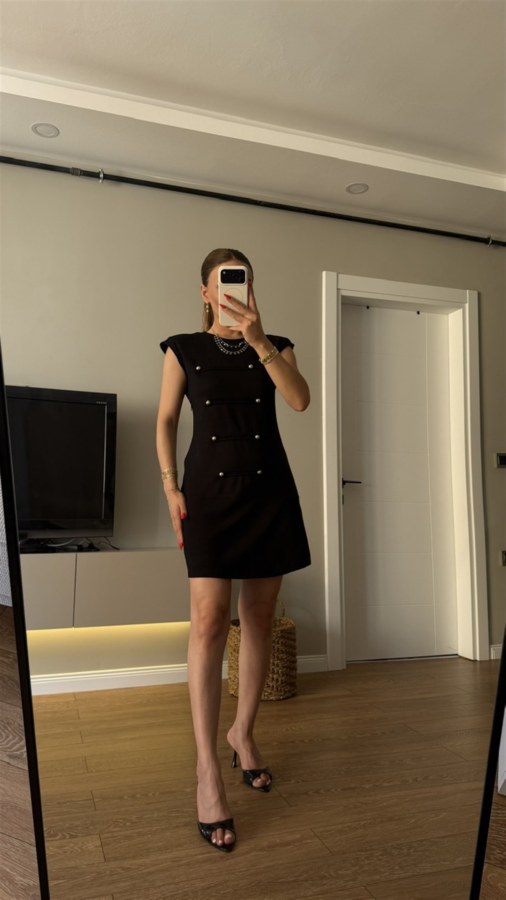 Vatkalı Kısa Modal Elbise 