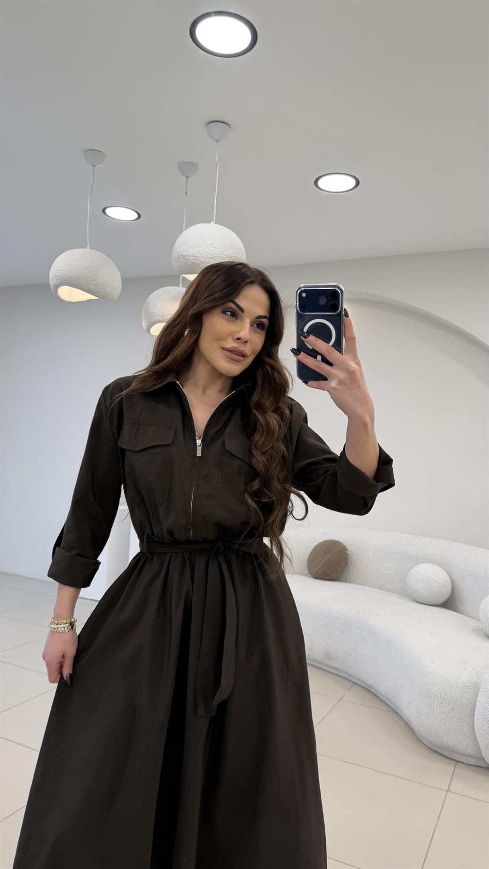 YAKA FERMUARLI BEL LASTİKLİ MAX ELBİSE KAHVE