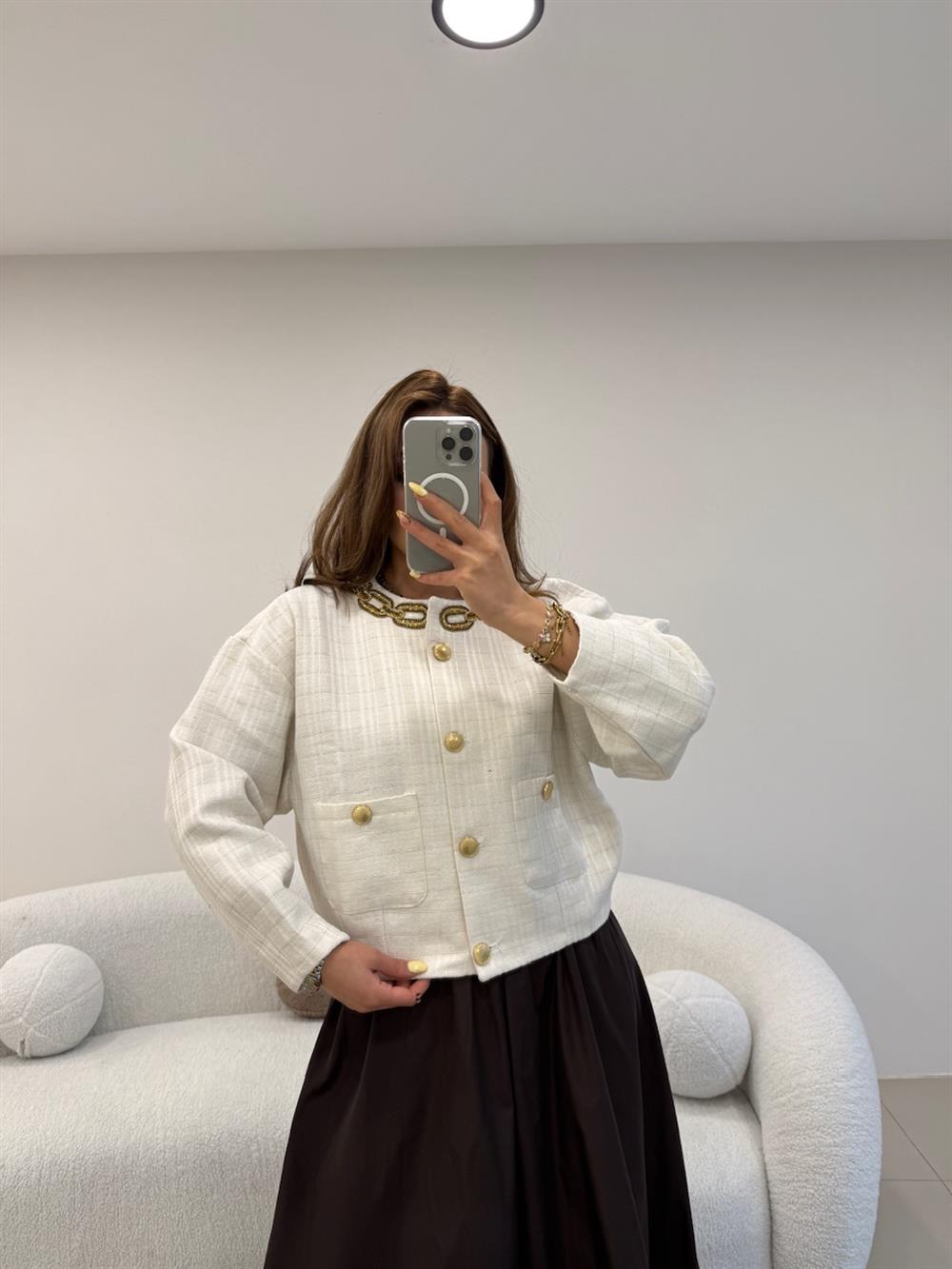 YAKA ZİNCİR DETAYLI CEKET BEYAZ