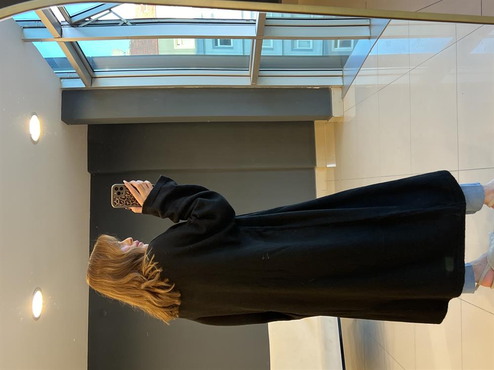 Yakali Si̇yah Uzun Hirka