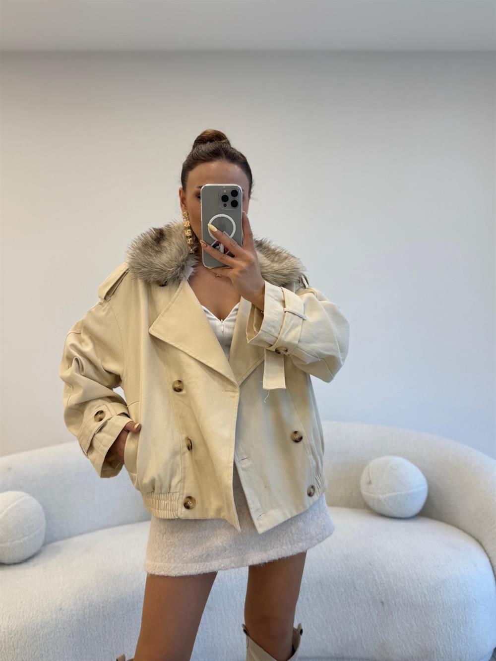 YAKASI KÜRK DETAYLI MONT